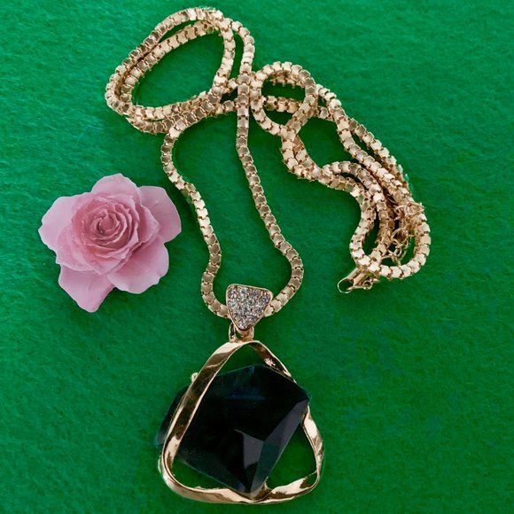 Crystal and Rhinestone Necklace - Picture 1 of 1